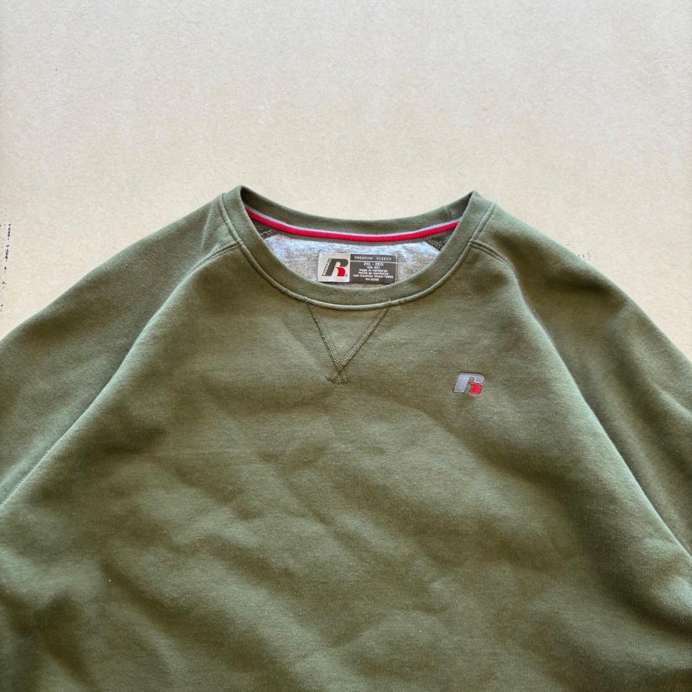 Y2K Russell Athletic‎ Blank Crewneck Olive Green